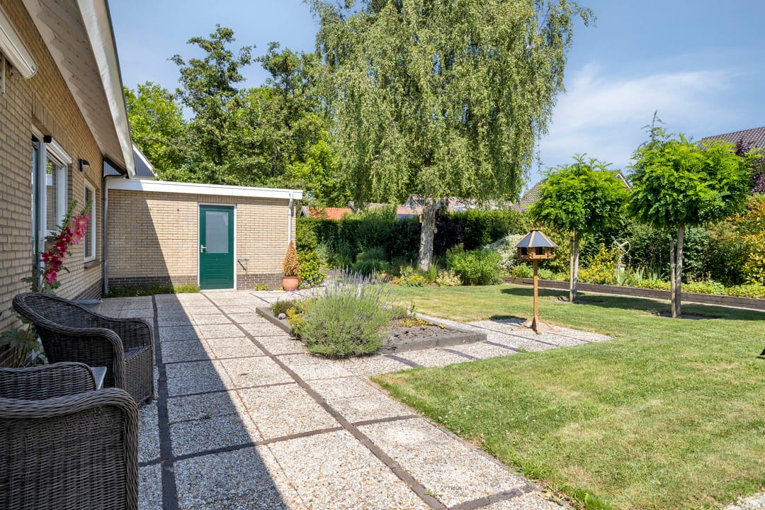 Foto 32 van A.van Burenlaan 3