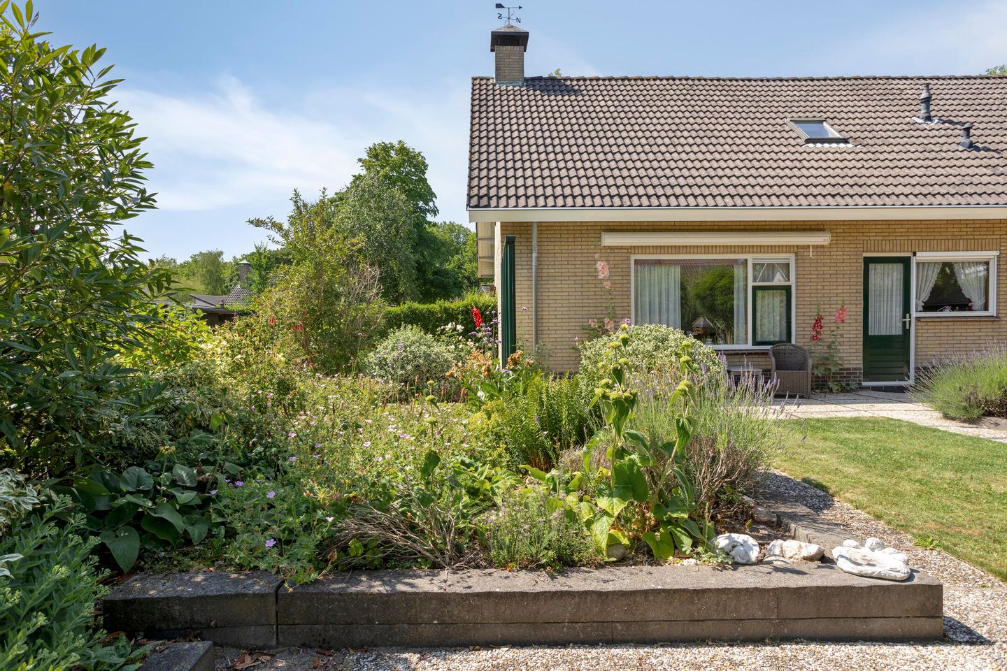 Foto 34 van A.van Burenlaan 3