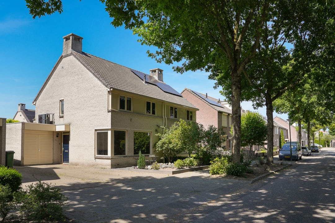 Foto 1 van Bartokstraat 34