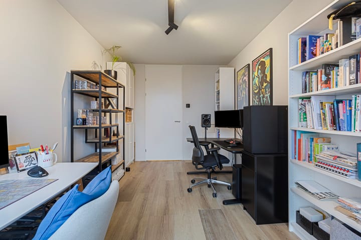 Foto 35 van Kronehoefstraat 15-K