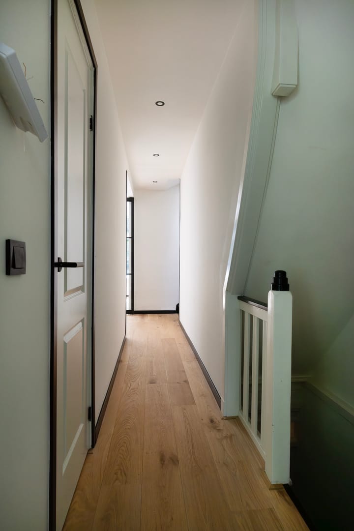 Foto 9 van Tak van Poortvlietstraat 35-B02