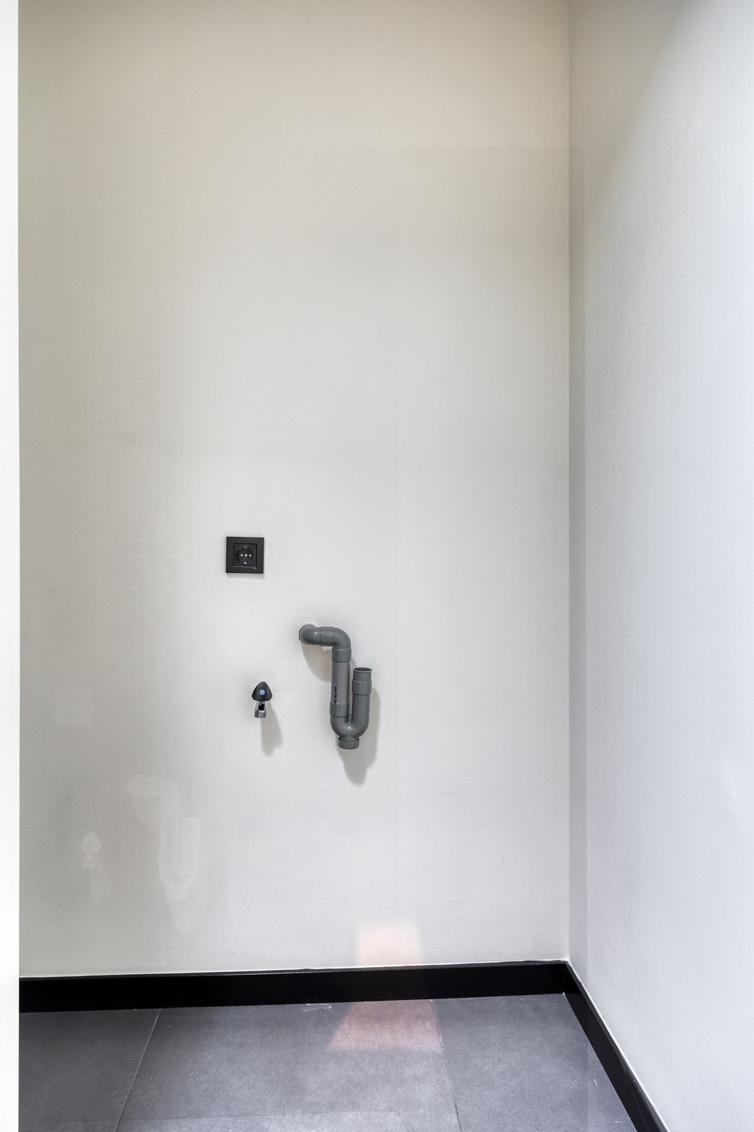 Foto 22 van Tak van Poortvlietstraat 35-B02