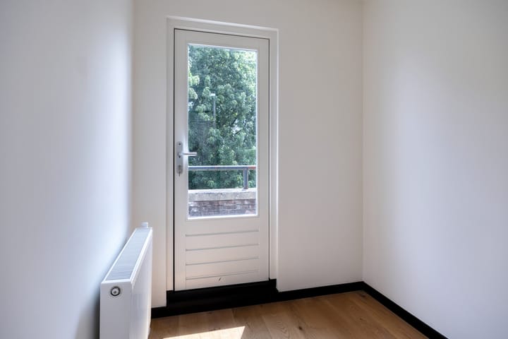 Foto 26 van Tak van Poortvlietstraat 35-B02