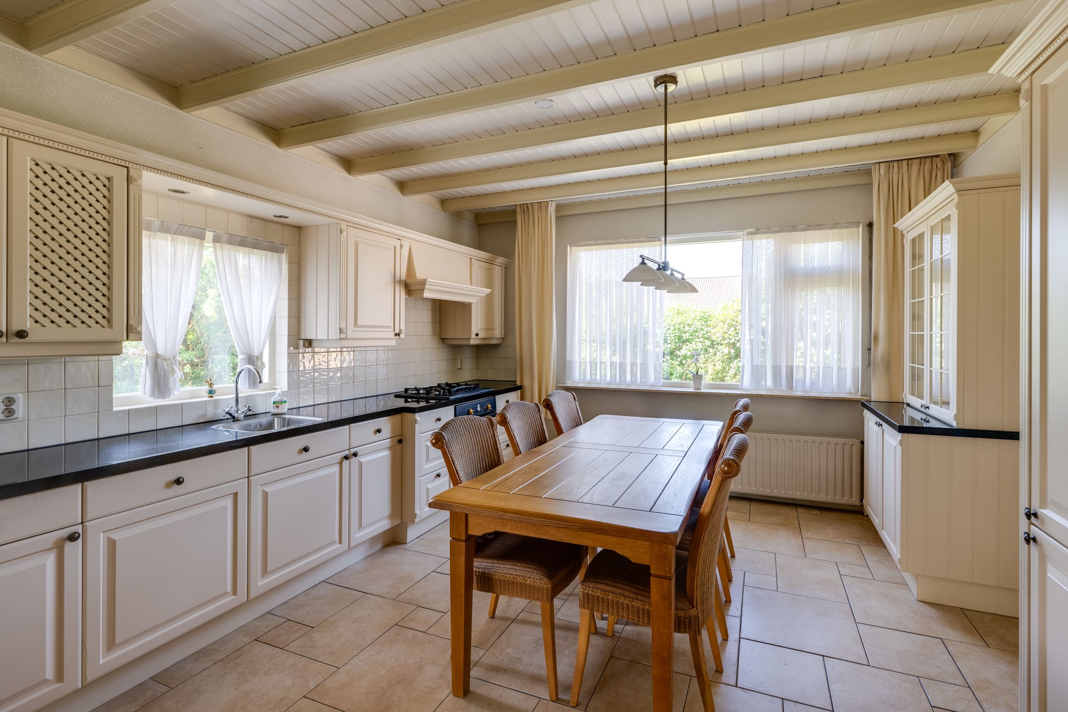 Foto 15 van Hertogstraat 20