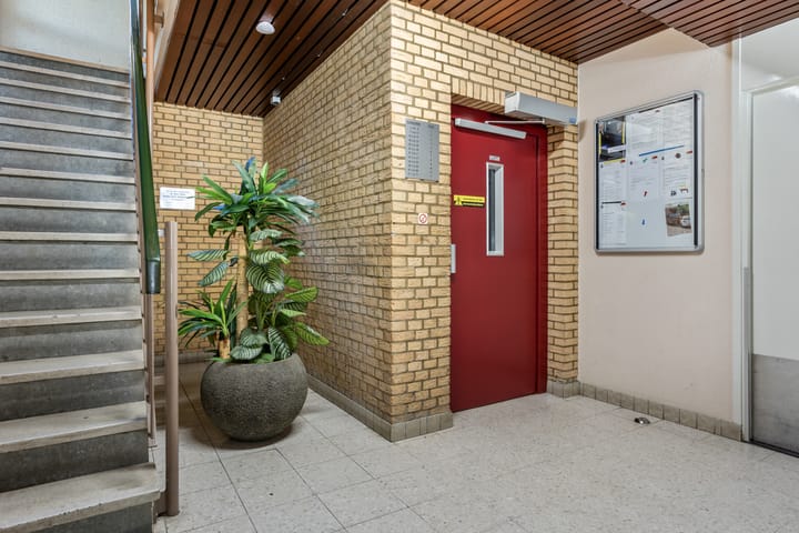 Photo 7 of John F. Kennedylaan 45