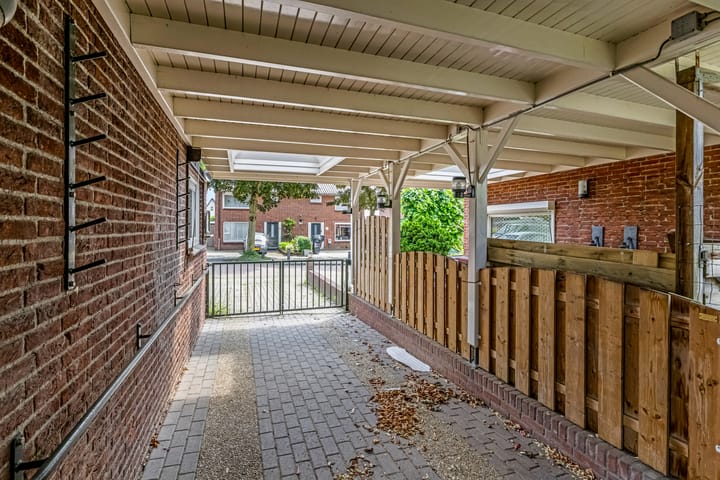 Foto 28 van Bisschop Davidweg 7