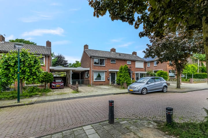 Foto 30 van Bisschop Davidweg 7