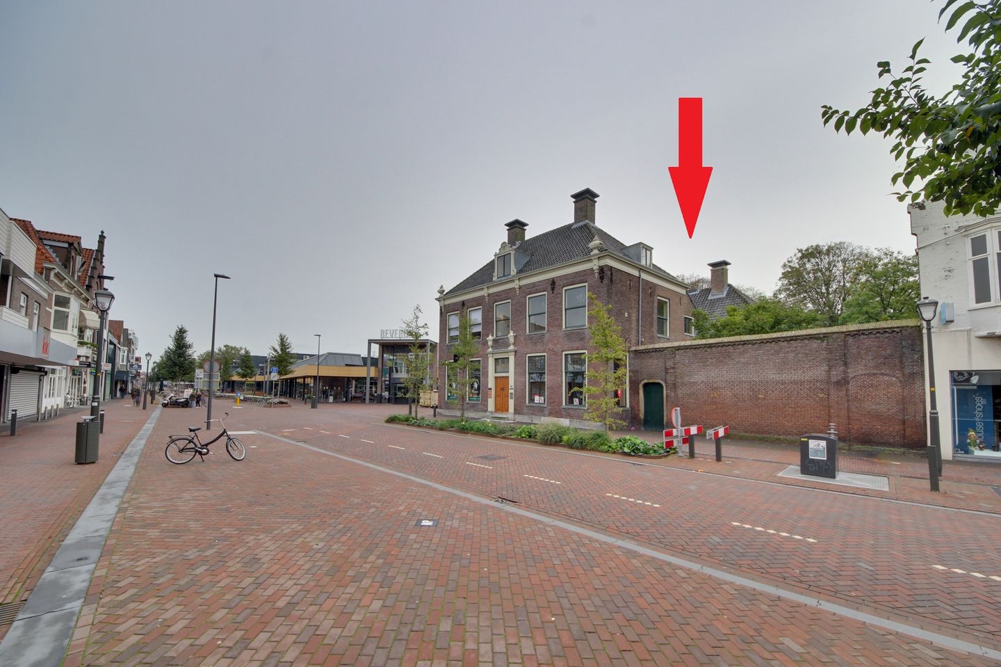 View photo 2 of Breestraat 101