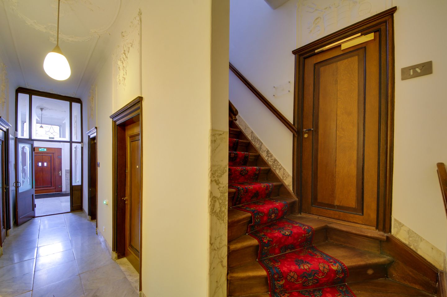 View photo 5 of Breestraat 101
