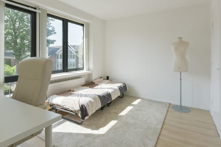 Foto 11 van Johan de Wittlaan 44