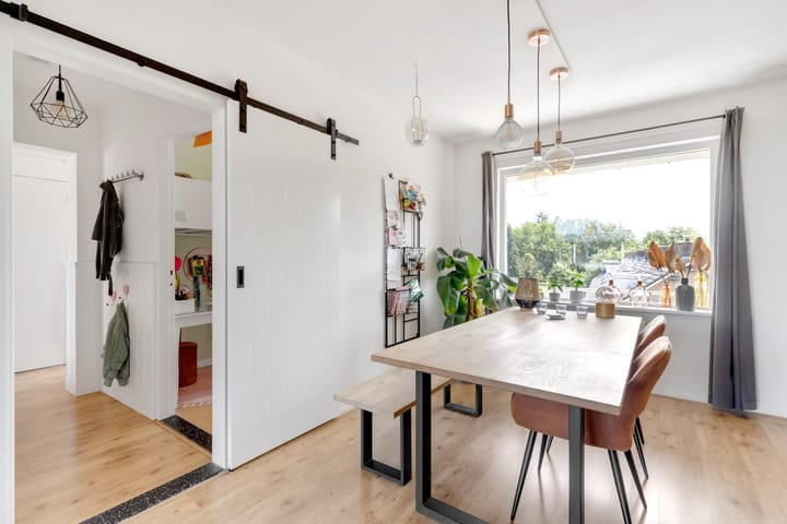 Photo 10 of C. Evertsenstraat 123