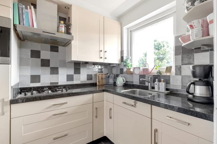 Photo 16 of C. Evertsenstraat 123