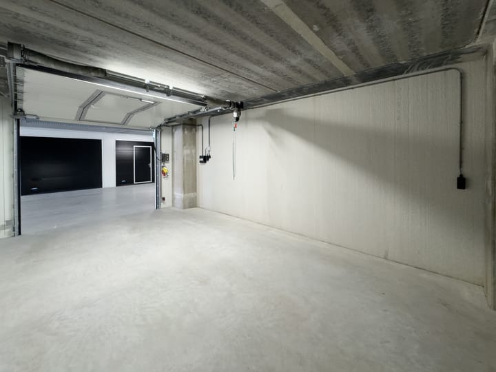 Photo 9 of Industrieweg 69-95