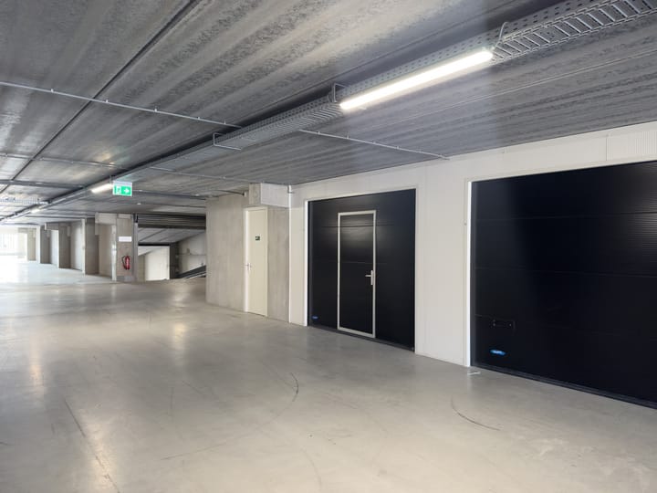 Photo 17 of Industrieweg 69-95