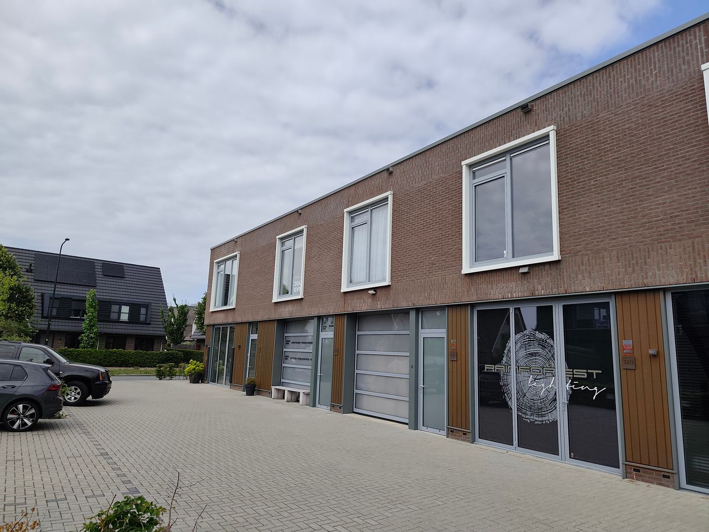 View photo 2 of Deltazijde 32-c