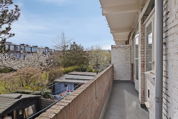 Photo 10 of van Sevenbergestraat 66