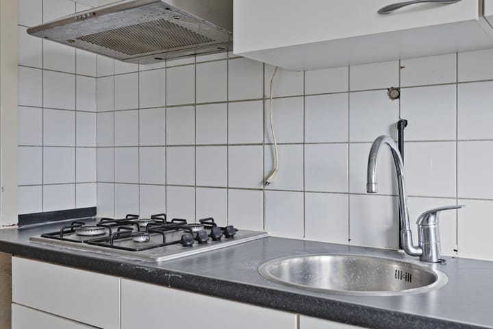 Photo 13 of van Sevenbergestraat 66