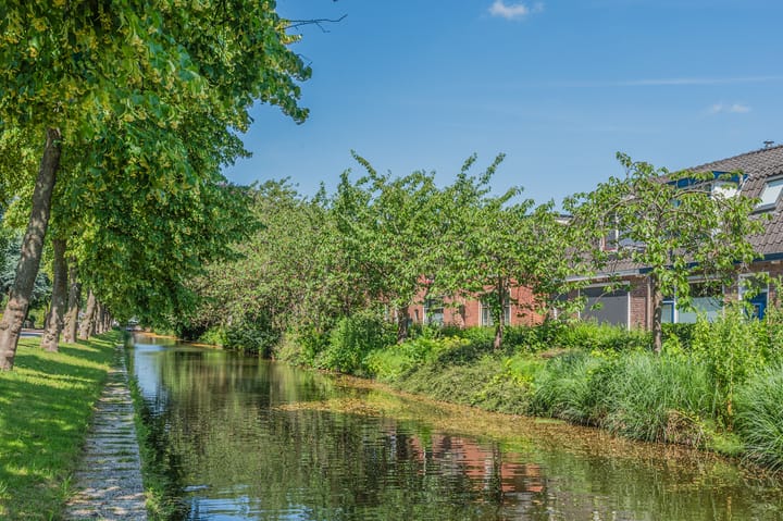 Photo 11 of Emmakade 25