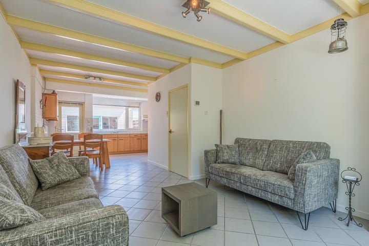 Photo 13 of Emmakade 25