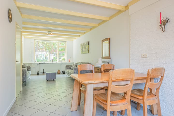 Photo 15 of Emmakade 25