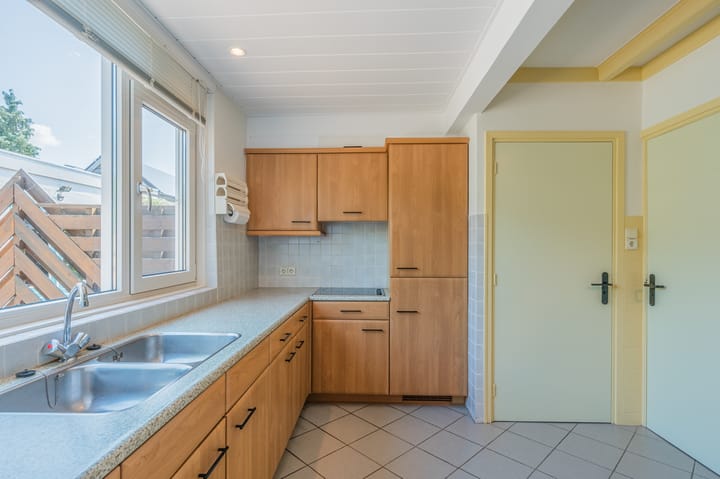 Photo 20 of Emmakade 25