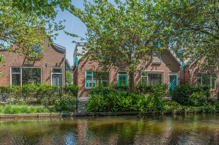 Photo 39 of Emmakade 25