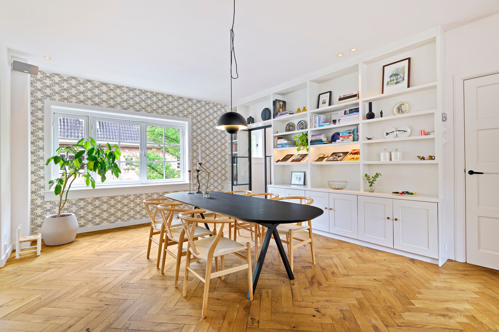 Photo 6 of Leonardostraat 10-2