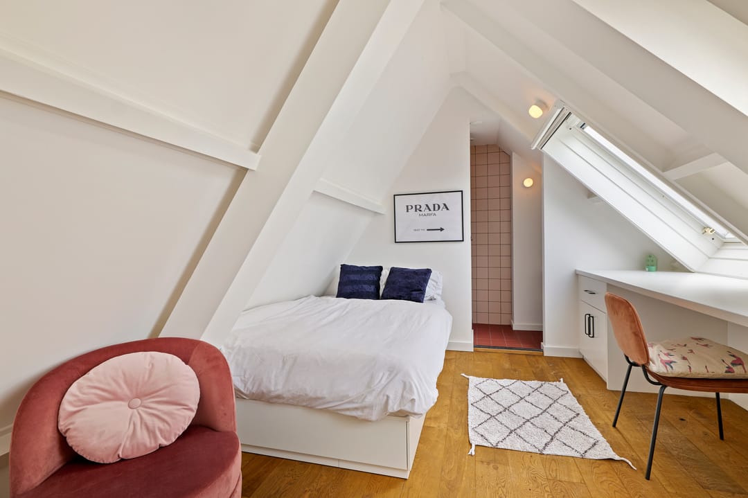 Photo 32 of Leonardostraat 10-2