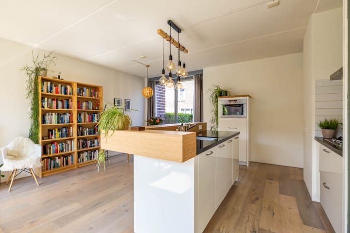 Foto 12 van Bandoengstraat 25