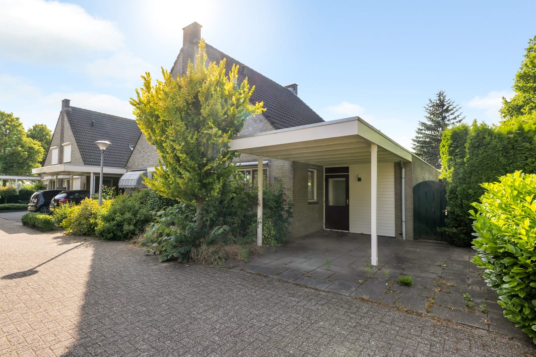 Foto 2 van Bramenhof 8