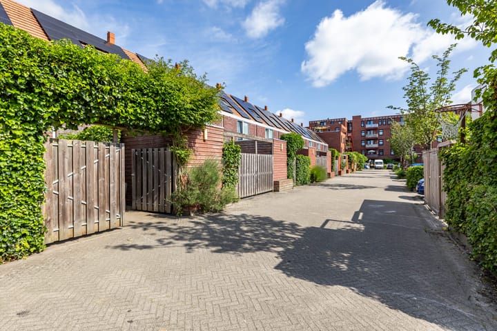 Foto 41 van Bandoengstraat 25