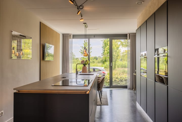 Foto 10 van Rumbastraat 73