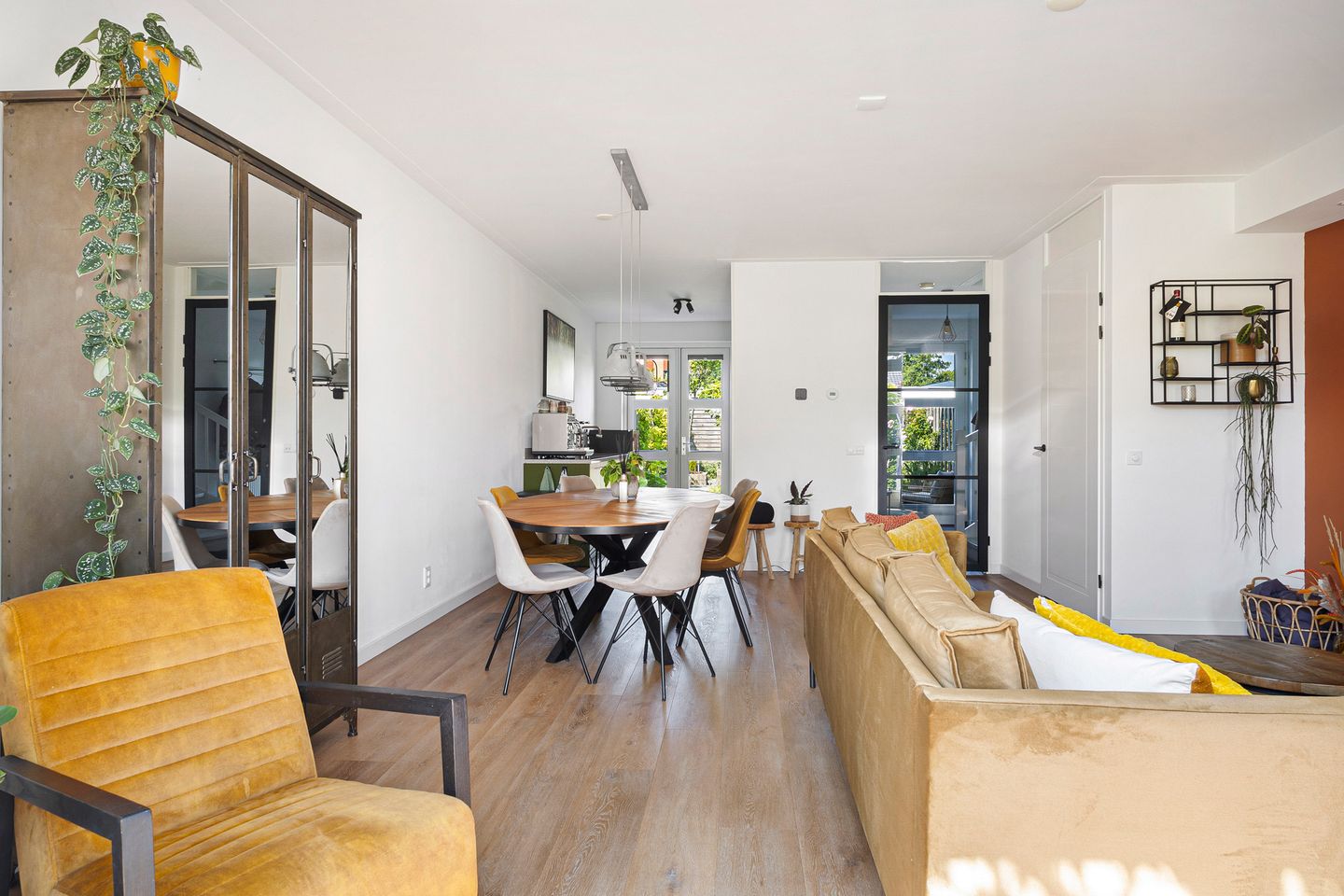 Foto 5 van Donkstraat 36