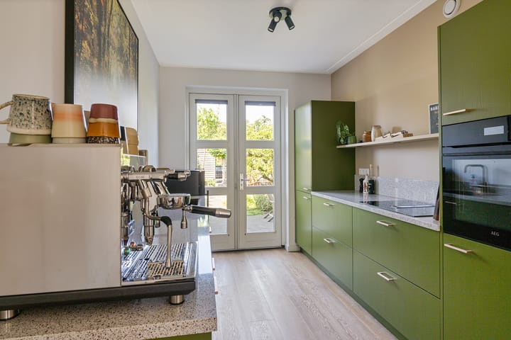 Photo 12 of Donkstraat 36