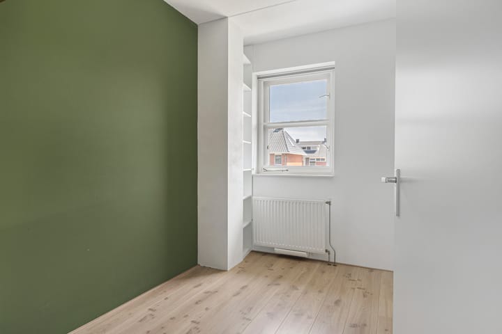 Photo 17 of Donkstraat 36