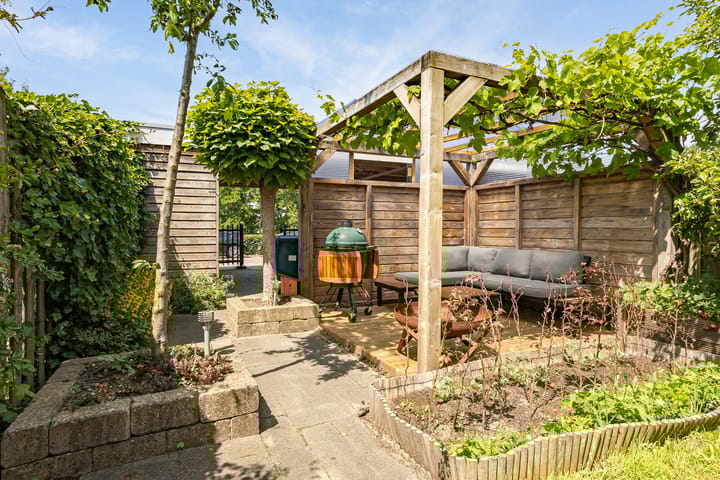 Photo 32 of Donkstraat 36