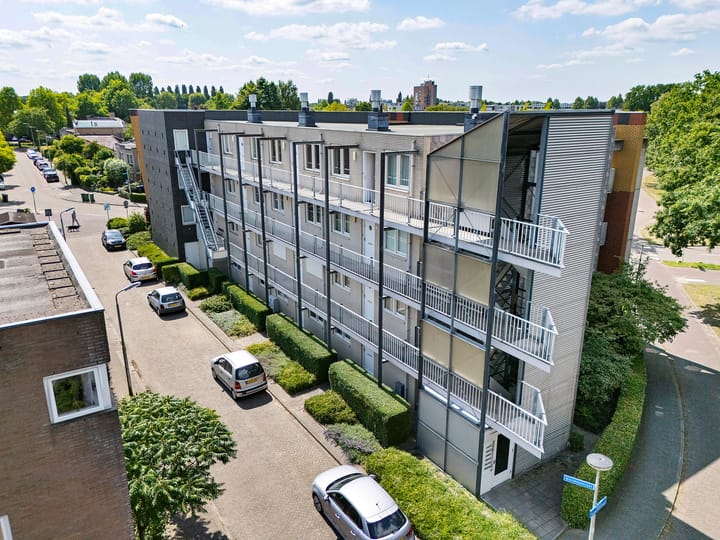 Photo 26 of Marimbastraat 23