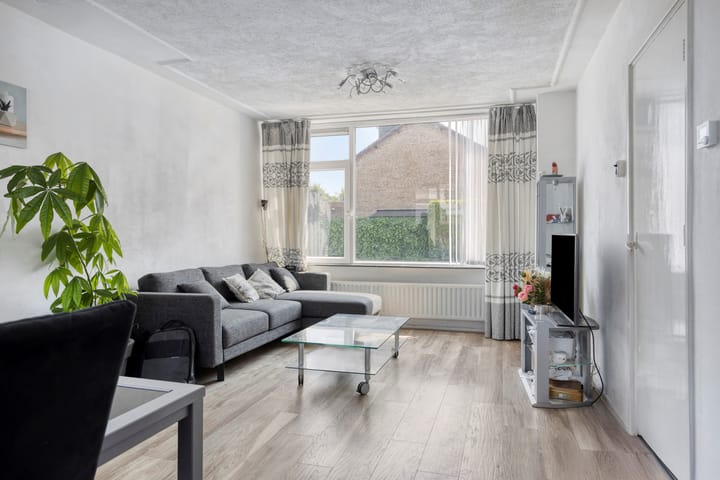 Foto 2 van Ganzerikstraat 25