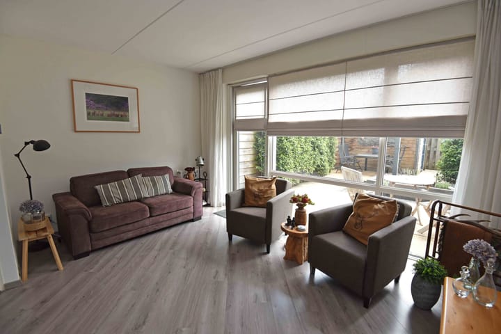 Foto 14 van Zuster van Rossumweg 4