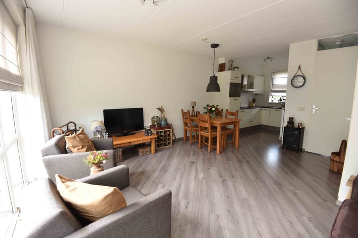 Foto 15 van Zuster van Rossumweg 4