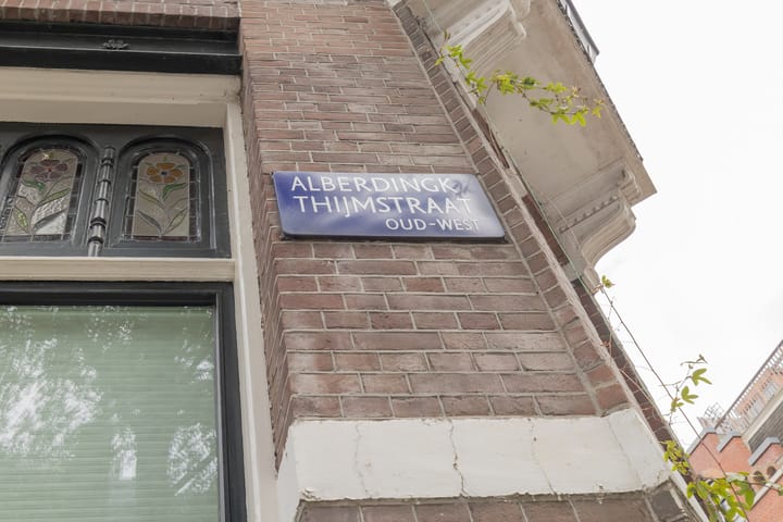 Foto 21 van Alberdingk Thijmstraat 28-2