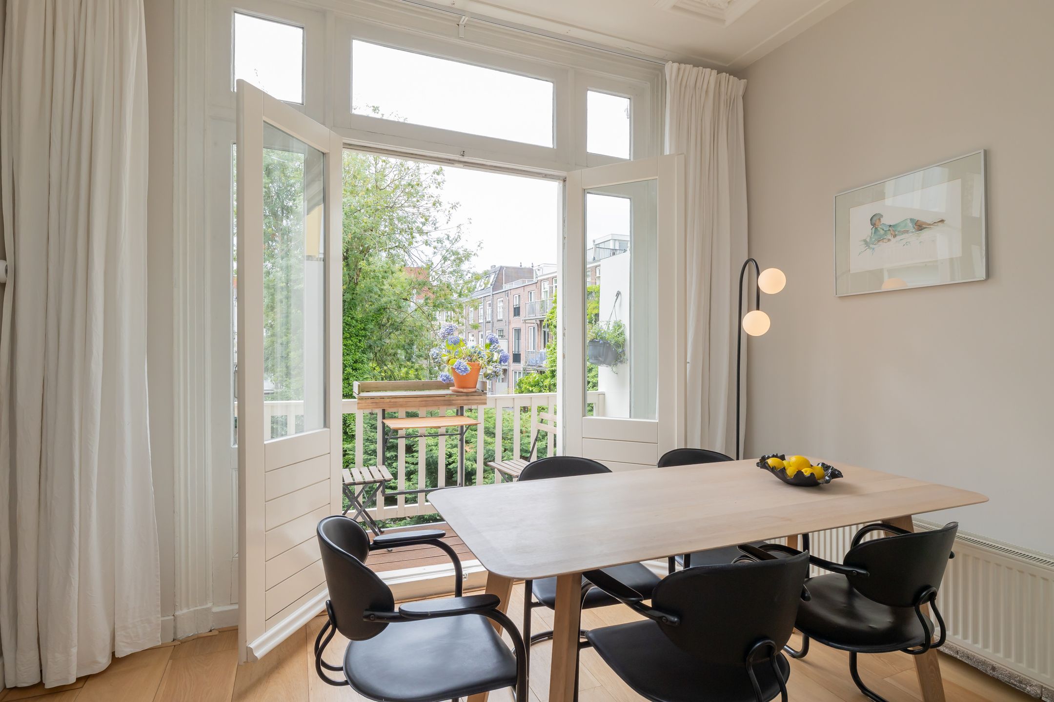 Foto 24 van Alberdingk Thijmstraat 28-2