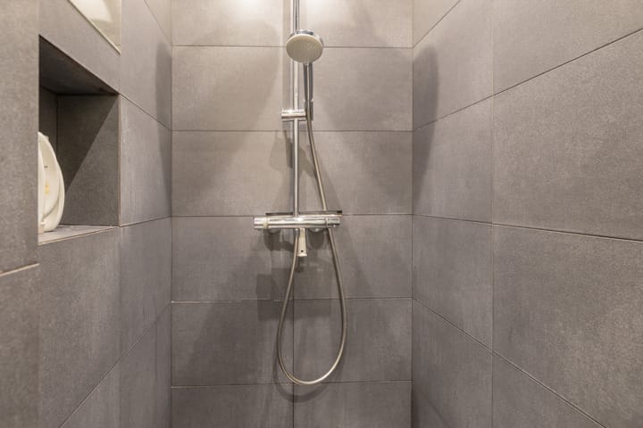 Foto 28 van Alberdingk Thijmstraat 28-2