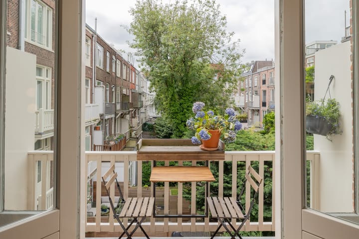 Foto 34 van Alberdingk Thijmstraat 28-2