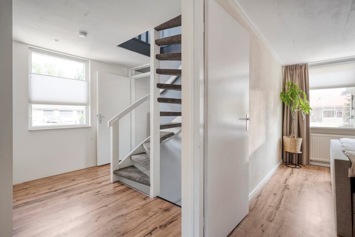 Foto 33 van Tarwestraat 14