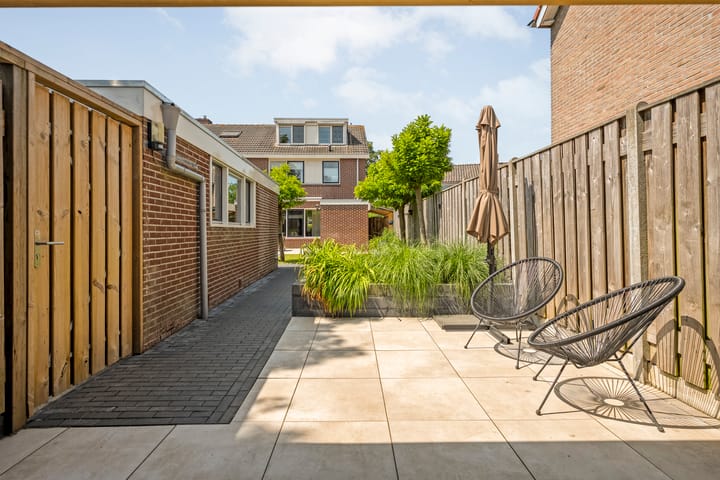 Foto 44 van Tarwestraat 14