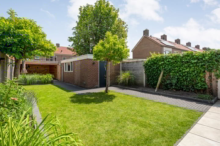 Foto 48 van Tarwestraat 14