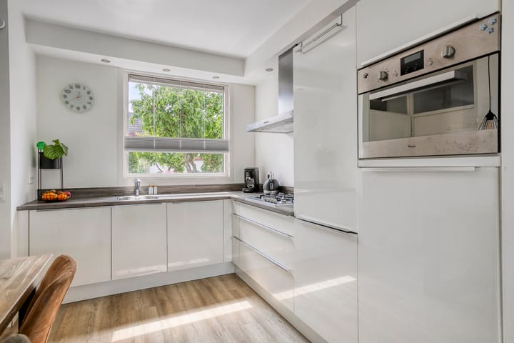 Foto 9 van Jan van Riebeecklaan 109