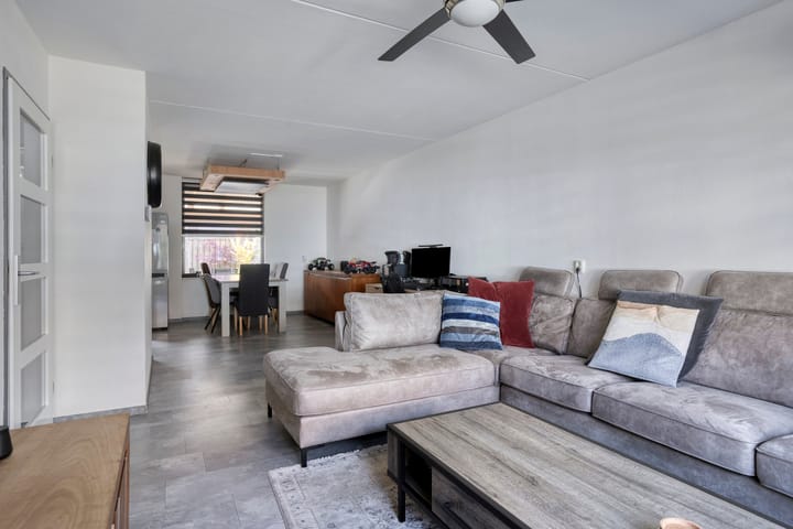 Foto 8 van Brederostraat 15