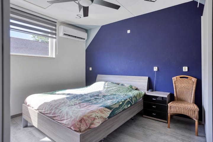 Foto 15 van Brederostraat 15